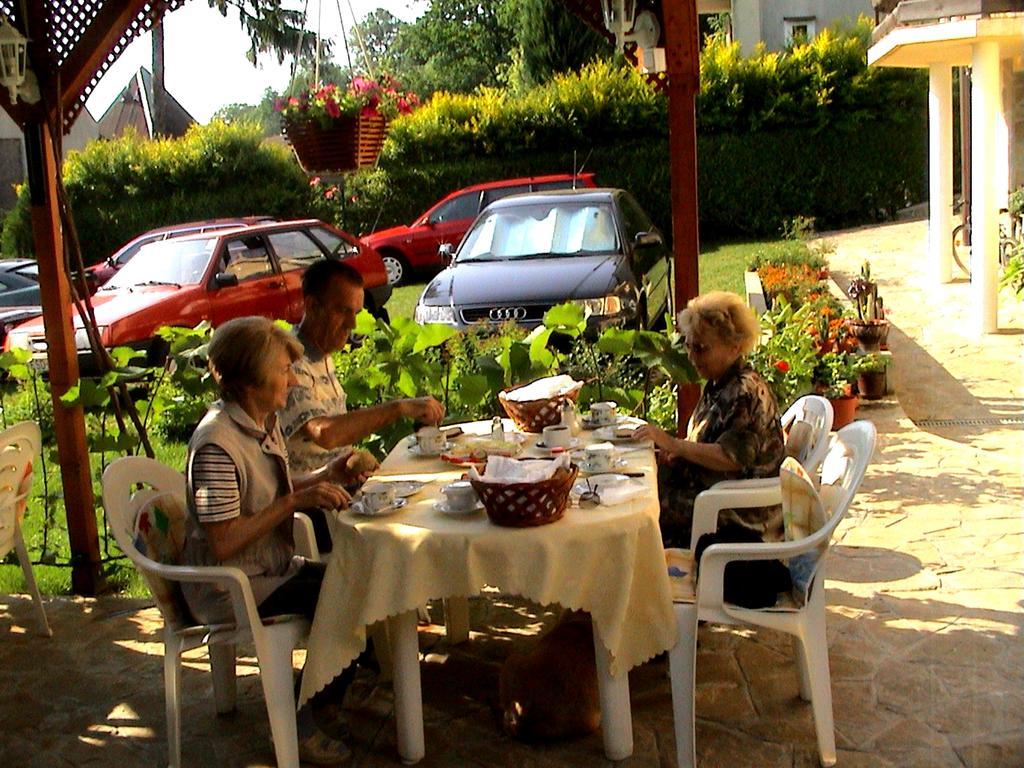 Hévíz Villa Familia Exterior foto